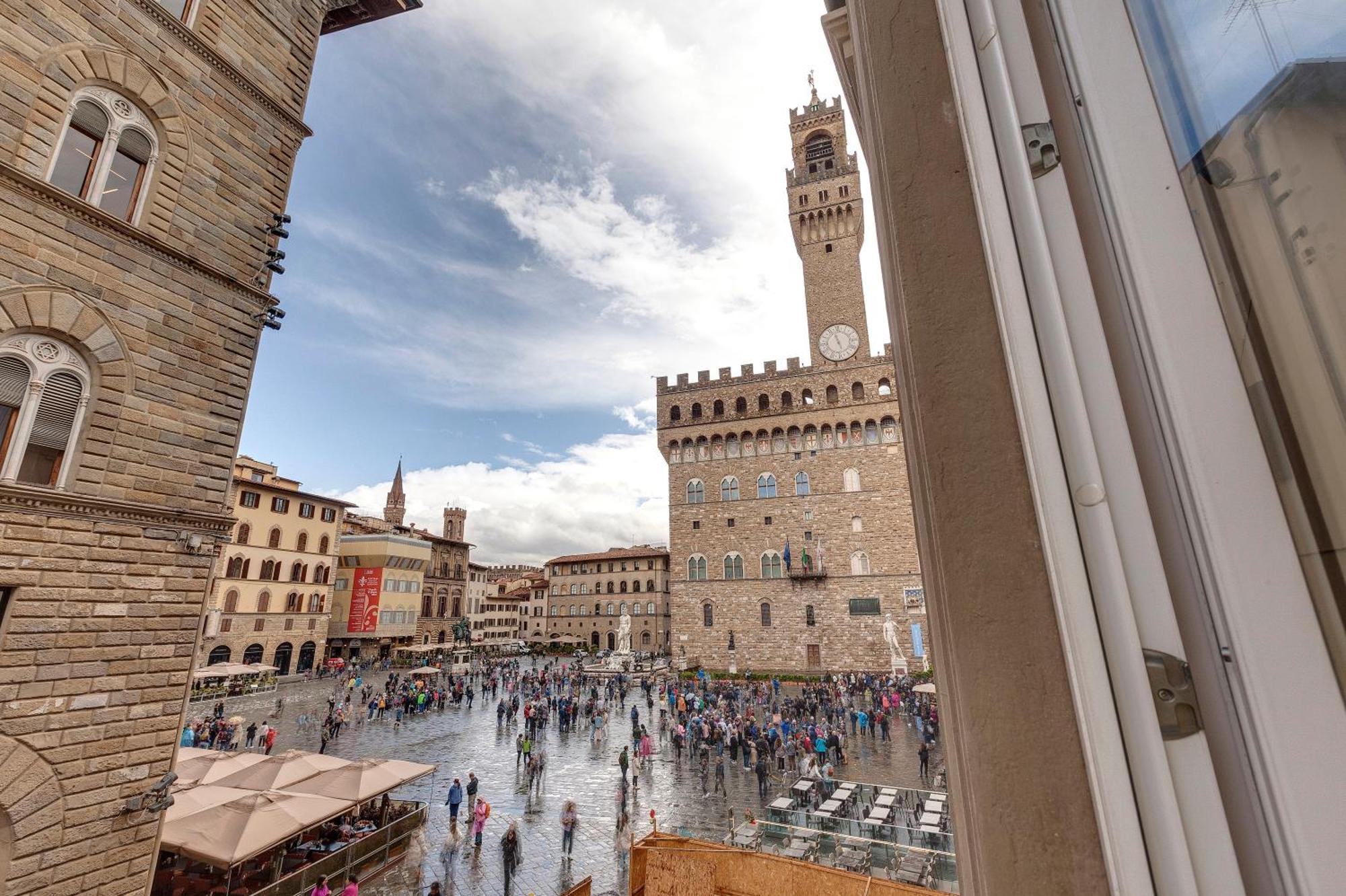 Apartment Suite Piazza Signoria Florence Exterior photo