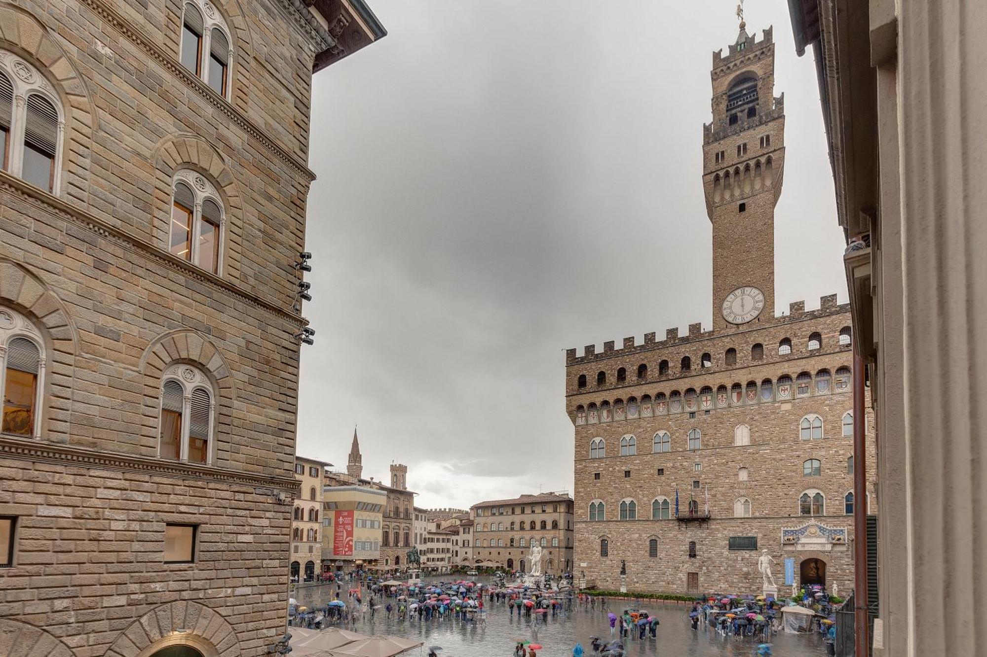 Apartment Suite Piazza Signoria Florence Exterior photo
